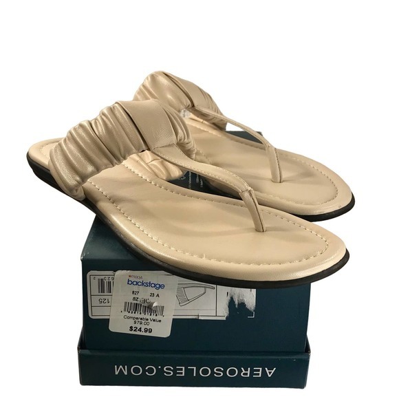 NWT Size 11 Cream Aerosoles Women's Cady Slip On Flats Thong Sandals - Picture 4 of 6